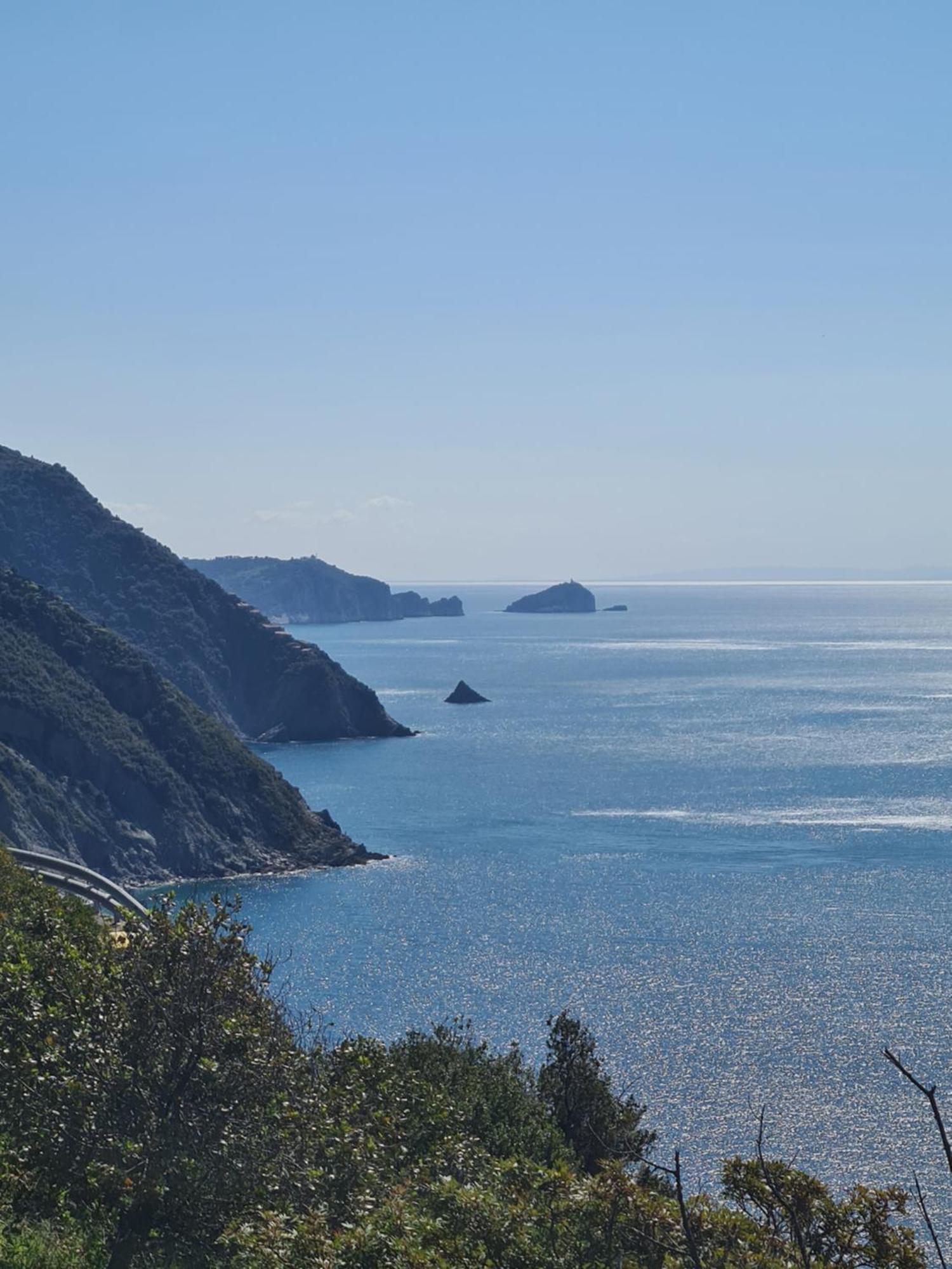 San Giovanni Apt, Seaview Terrace, 2 Aircondo Bdr, Easy From Train Or Private Parking Riomaggiore Eksteriør bilde